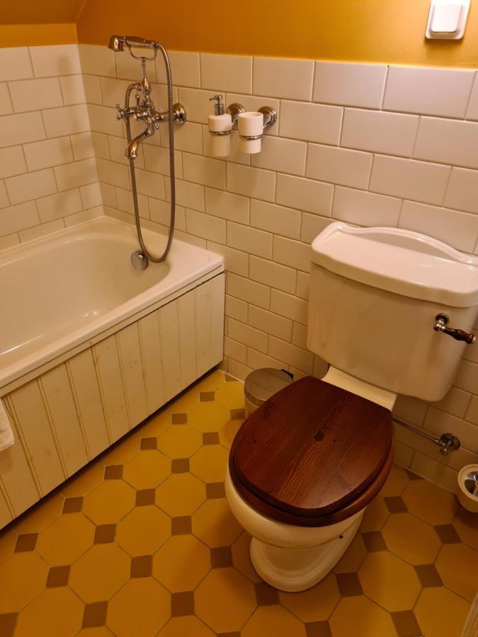 Lahe Guesthouse Haapsalu Eksteriør billede