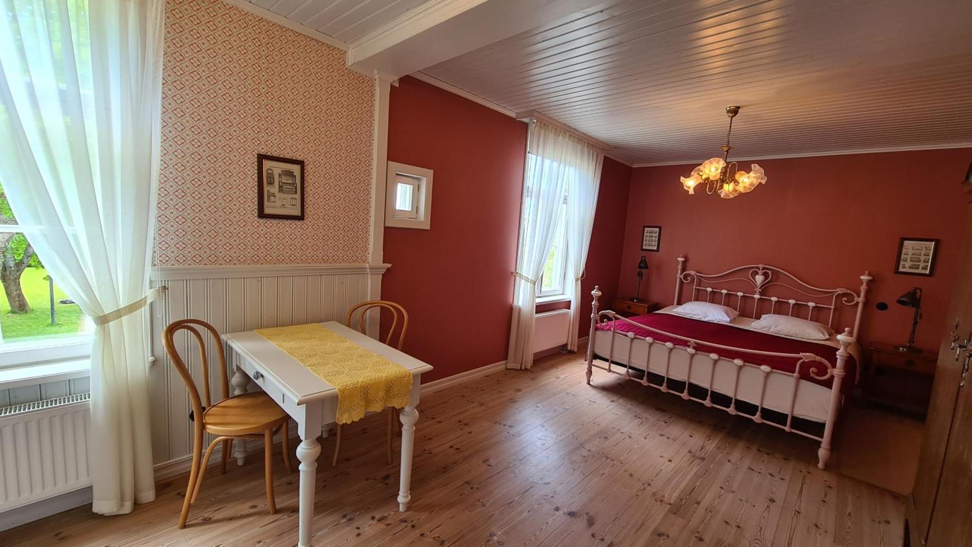 Lahe Guesthouse Haapsalu Eksteriør billede